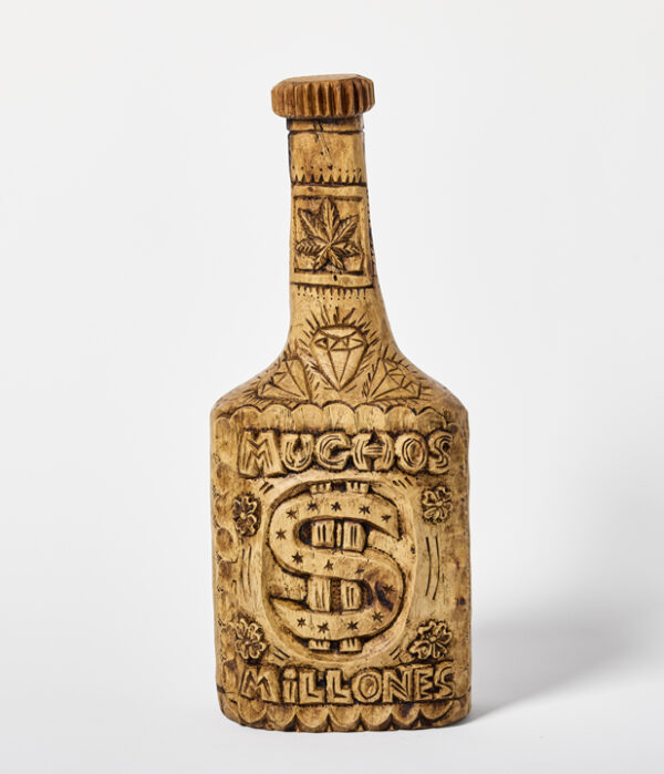 Camp Bosworth Mucho Millones Bottle